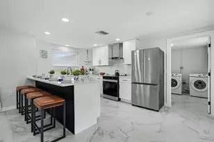 3911 118th St W, Bradenton, FL 34210 - Photo 8