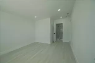 6821 Marius Rd, North Port, FL 34287 - Photo 28