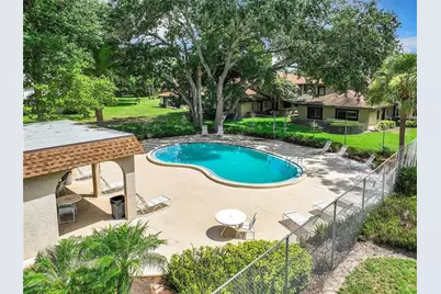 1845 Bough Avenue #B, Clearwater, FL 33760 - Photo 12