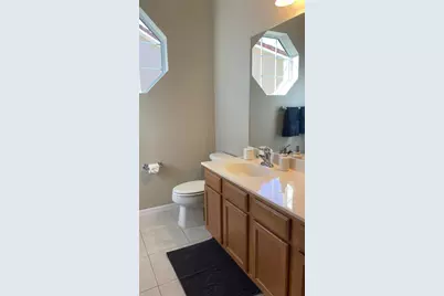 3880 82nd Avenue Circle E #101, Sarasota, FL 34243 - Photo 22
