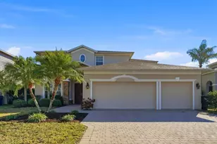 6627 38th Ln E, Sarasota, FL 34243 - Photo 4