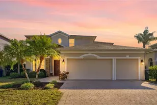 6627 38th Ln E, Sarasota, FL 34243 - Photo 1