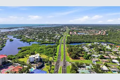2099 S Tamiami Trail, Osprey, FL 34229 - Photo 10