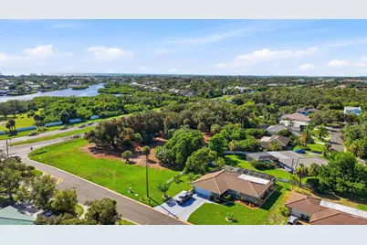 2099 S Tamiami Trail, Osprey, FL 34229 - Photo 12