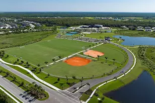 10644 Orbit Terrace, Sarasota, FL 34241 - Photo 32