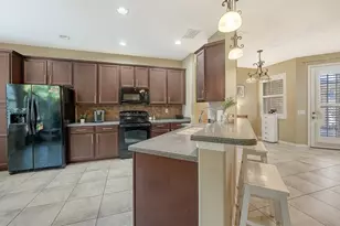 5507 Napa Dr, Sarasota, FL 34243 - Photo 18