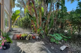 5507 Napa Dr, Sarasota, FL 34243 - Photo 42
