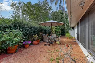 1672 Shoreland Dr, Sarasota, FL 34239 - Photo 36