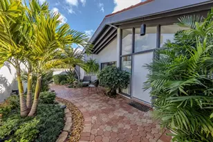 786 Sarabay Rd, Osprey, FL 34229 - Photo 4