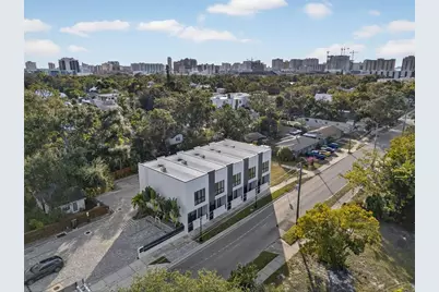 1774 10th Street, Sarasota, FL 34236 - Photo 2