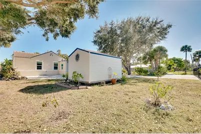 223 Palmetto Road W, Nokomis, FL 34275 - Photo 86
