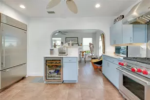 223 Palmetto Rd W, Nokomis, FL 34275 - Photo 22