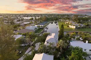 504 59th St, Holmes Beach, FL 34217 - Photo 42