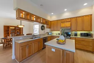 504 59th St, Holmes Beach, FL 34217 - Photo 12