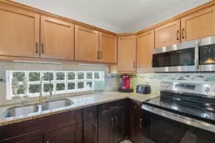 106 Twin Shores Blvd, Longboat Key, FL 34228 - Photo 14