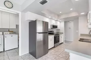7401 7th Ave W, Bradenton, FL 34209 - Photo 18