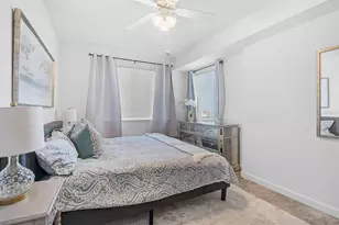 750 N Tamiami Trl, Sarasota, FL 34236 - Photo 16