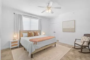 750 N Tamiami Trl, Sarasota, FL 34236 - Photo 22