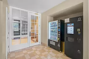 750 N Tamiami Trl, Sarasota, FL 34236 - Photo 44