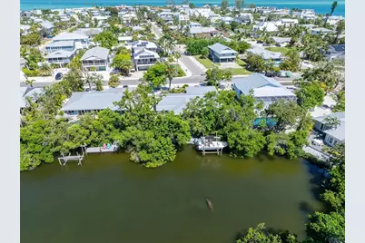 413 Poinsettia Road, Anna Maria, FL 34216 - Photo 46