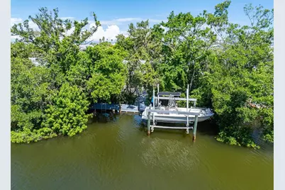 413 Poinsettia Road, Anna Maria, FL 34216 - Photo 48