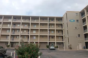 3774 Lake Bayshore Dr, Bradenton, FL 34205 - Photo 1