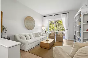 4706 Dundee Dr, Bradenton, FL 34210 - Photo 1