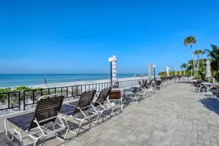 800 Benjamin Franklin Dr, Sarasota, FL 34236 - Photo 30