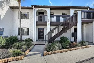 1648 Stickney Point Rd, Sarasota, FL 34231 - Photo 2