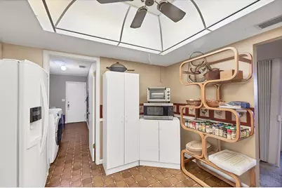 4101 Center Gate Boulevard #1, Sarasota, FL 34233 - Photo 14