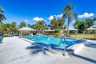 4101 Center Gate Blvd, Sarasota, FL 34233 - Photo 40