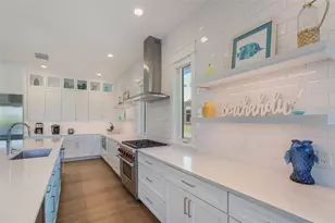 50 N Shore Dr, Anna Maria, FL 34216 - Photo 14