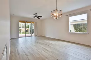 19108 Lappacio St, Venice, FL 34293 - Photo 6