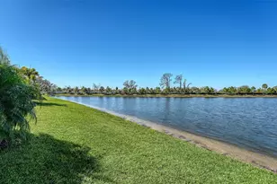 10529 Wicker Park Pl, Palmetto, FL 34221 - Photo 56