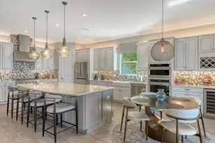 10529 Wicker Park Pl, Palmetto, FL 34221 - Photo 4