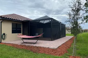 12391 Amica Loop, Venice, FL 34293 - Photo 6