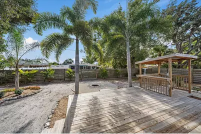 2426 Tangerine Drive, Sarasota, FL 34239 - Photo 40