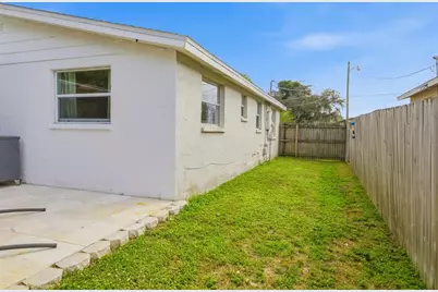 5405 Kensington Street, Sarasota, FL 34232 - Photo 36