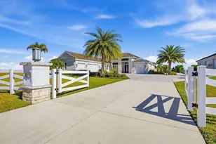 3467 Compound Ct, Sarasota, FL 34240 - Photo 16