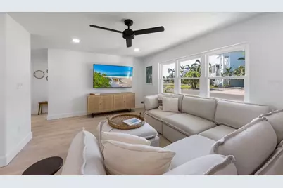 414 79th Street, Holmes Beach, FL 34217 - Photo 18