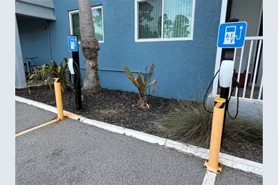 2755 Coconut Bay Lane 2M Lane #1213, Sarasota, FL 34237 - Photo 14