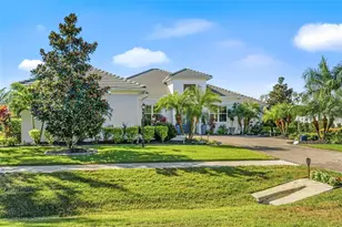 14204 11th Terrace NE, Bradenton, FL 34212 - Photo 2