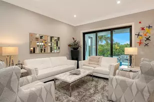 5326 Siesta Cove Dr, Sarasota, FL 34242 - Photo 14