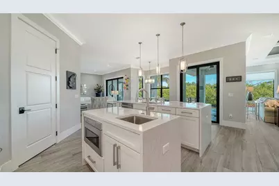 5326 Siesta Cove Drive, Sarasota, FL 34242 - Photo 22