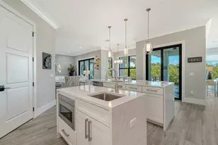 5326 Siesta Cove Dr, Sarasota, FL 34242 - Photo 22