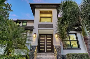 5326 Siesta Cove Dr, Sarasota, FL 34242 - Photo 4