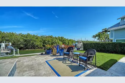 5326 Siesta Cove Drive, Sarasota, FL 34242 - Photo 86