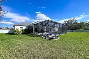 2105 14th St W, Palmetto, FL 34221 - Photo 28