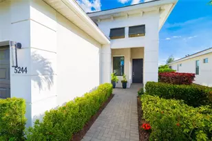 5244 Barnett Cir, Bradenton, FL 34211 - Photo 6