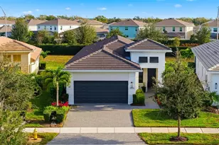 5244 Barnett Cir, Bradenton, FL 34211 - Photo 2